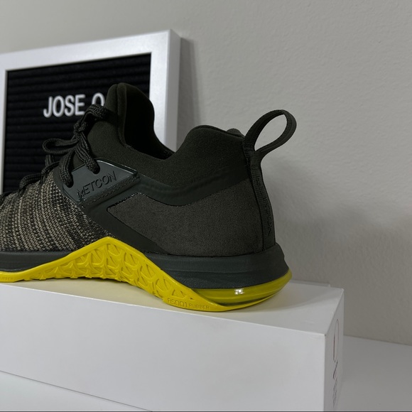 NIKE METCON FLYKNIT 3 SEQUOIA BRIGHT CITRON MENS WEIGHTLIFTING TRAINING SHOES SI - Picture 9 of 10